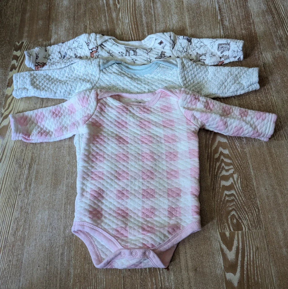 17 Piece Baby Girl Clothing Bundle 3-6 Months - Picture 4 of 16